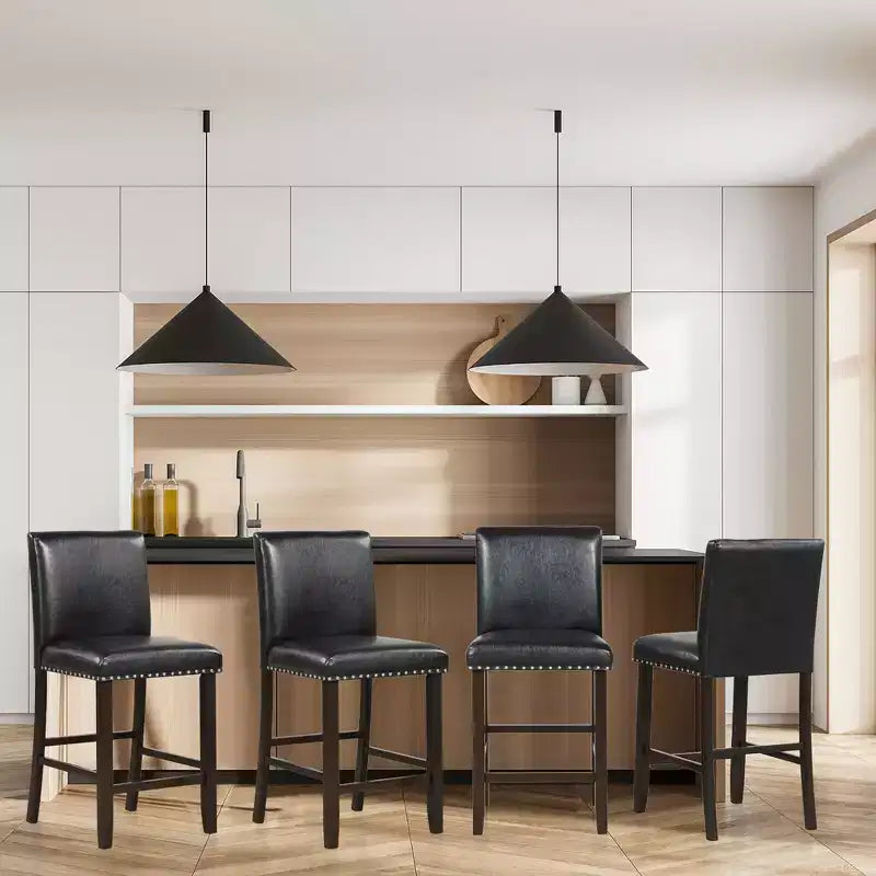Sgabelli da bar con schienale alto in similpelle nera, set da 4