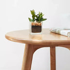 Tavolino rotondo color beige naturale, rovere massiccio, 1 pezzo